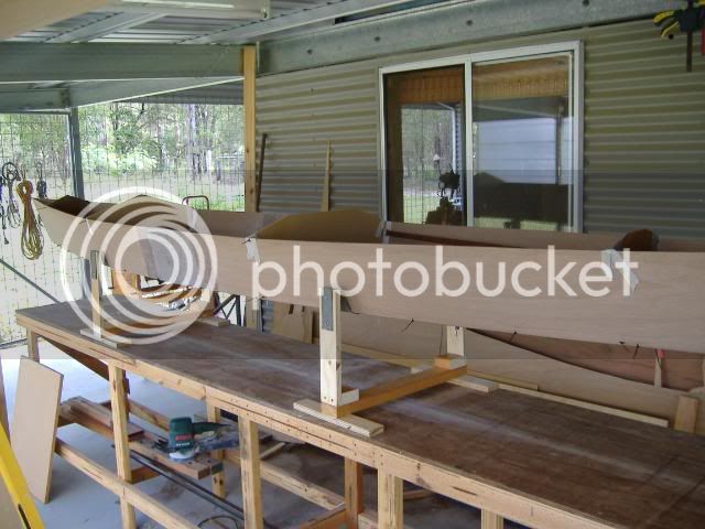 2009_0228laker0004.jpg