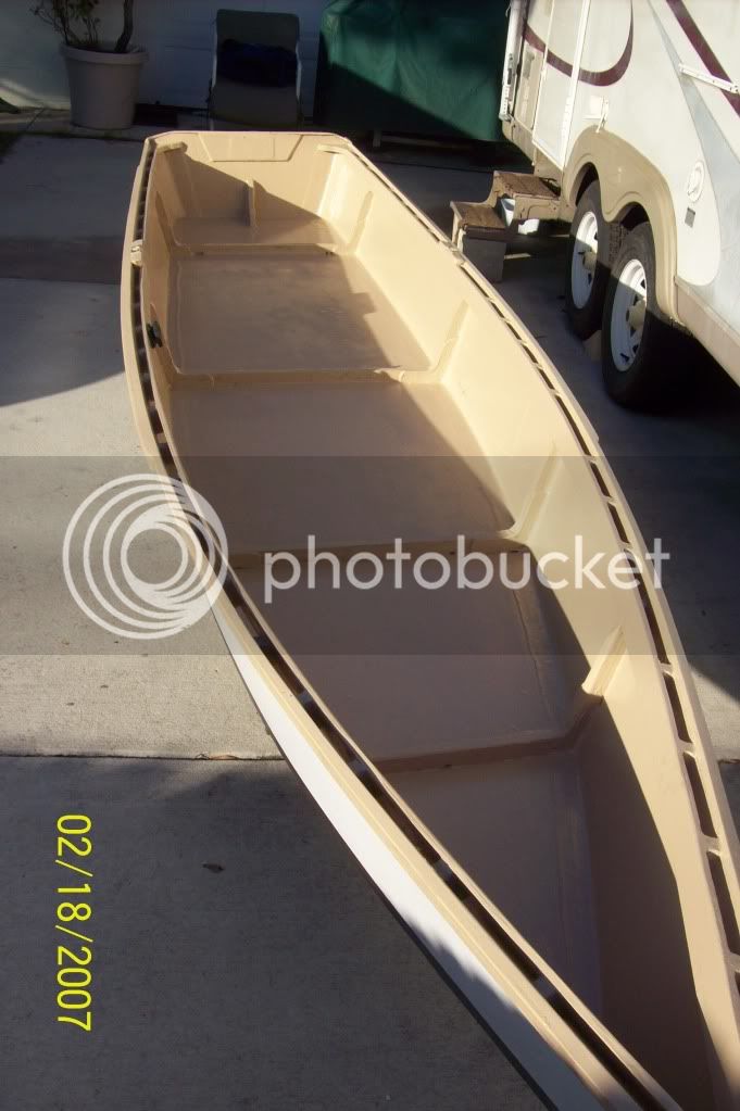 Skiff010.jpg